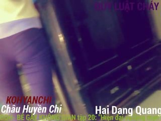 Teen lady Pham Vu Linh Ngoc shy peeing Hai Dang Quang school Chau Huyen Chi strumpet